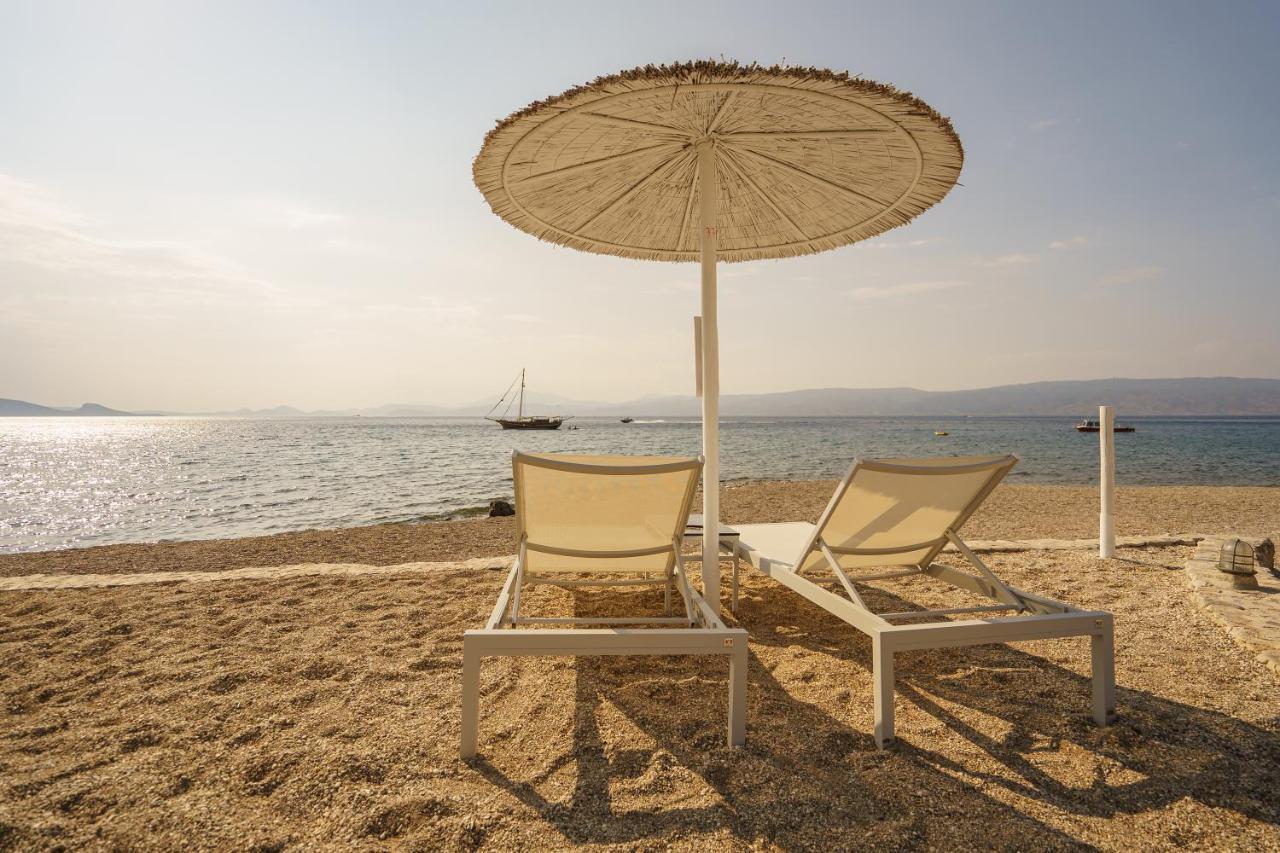 Four Seasons Hydra Luxury Suites Zewnętrze zdjęcie