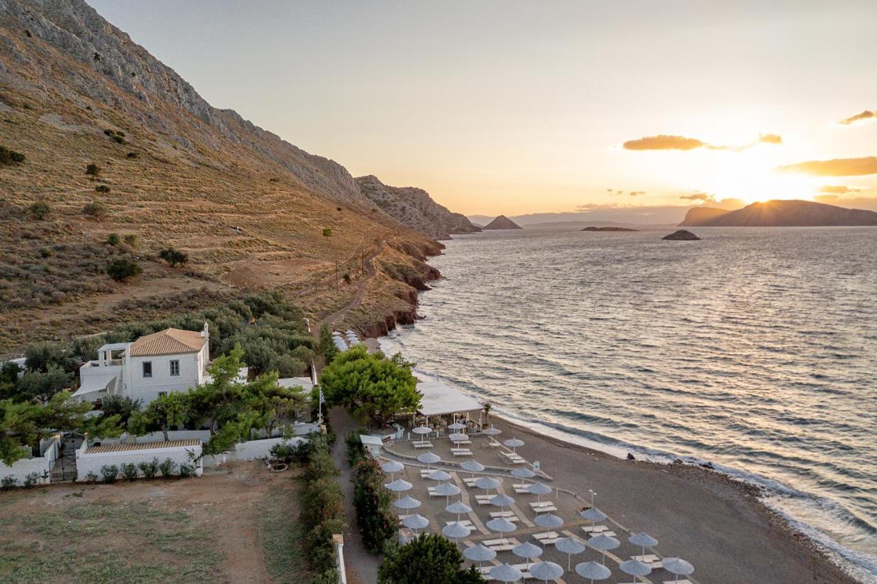 Four Seasons Hydra Luxury Suites Zewnętrze zdjęcie