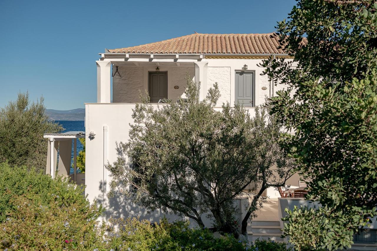 Four Seasons Hydra Luxury Suites Zewnętrze zdjęcie