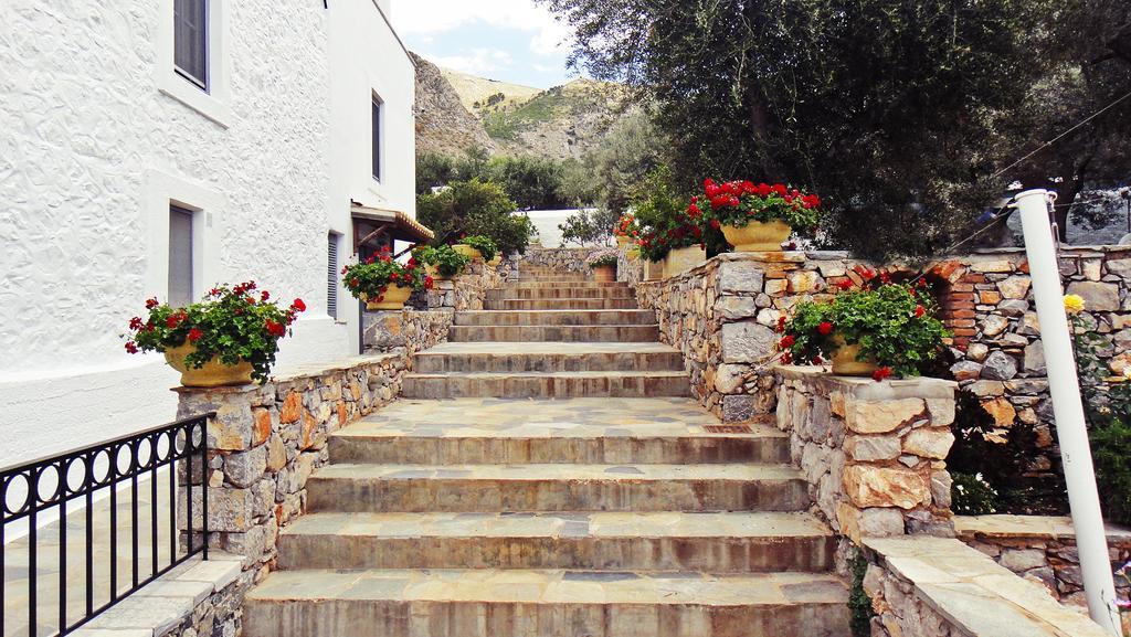 Four Seasons Hydra Luxury Suites Zewnętrze zdjęcie